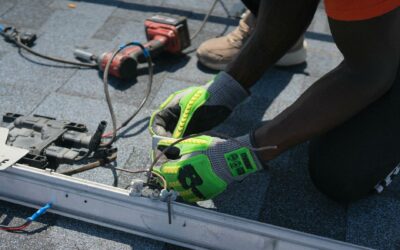 Maintenance panneaux solaires à Luxembourg : guide prévention, risques locaux et bonnes pratiques